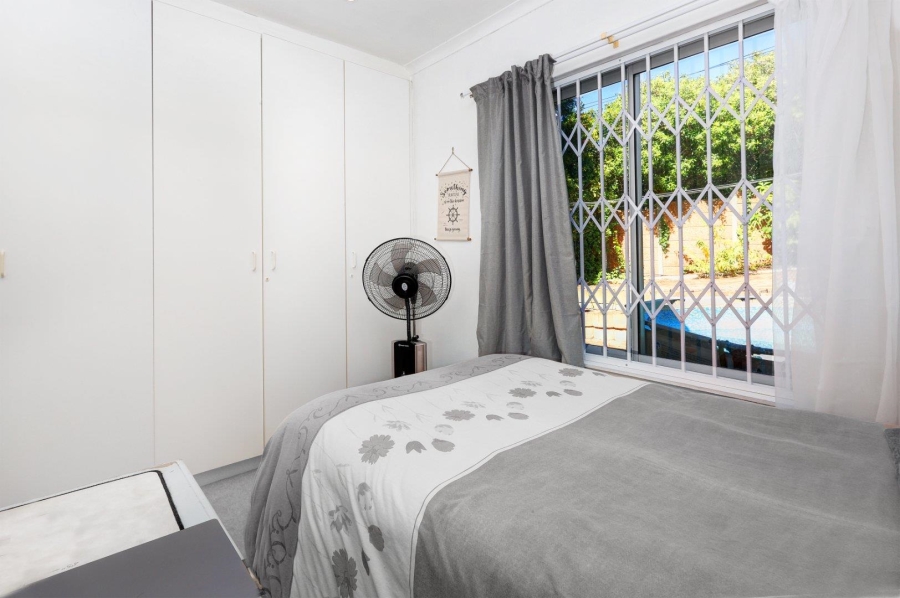 2 Bedroom Property for Sale in Protea Valley Western Cape